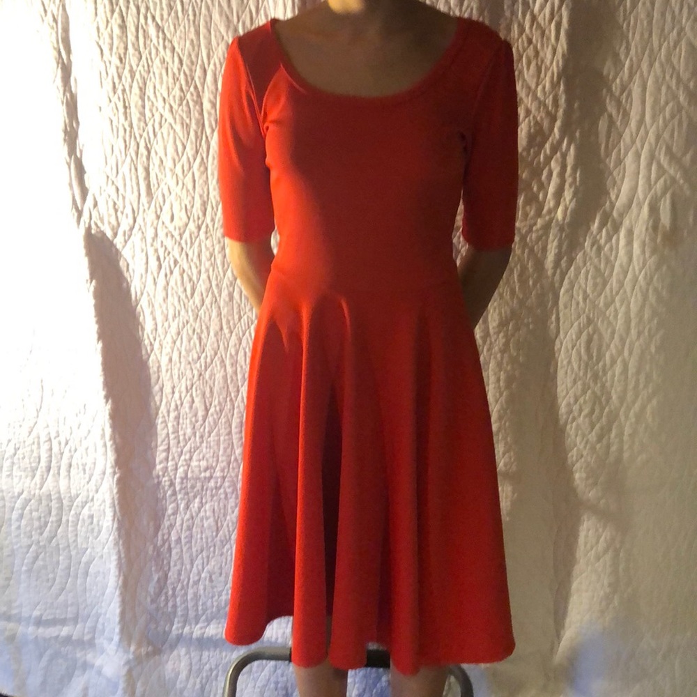 Lularoe Red dress Hot size small!!